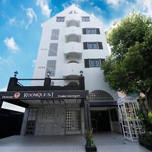 Roomquest Chiang Mai Tha Phae